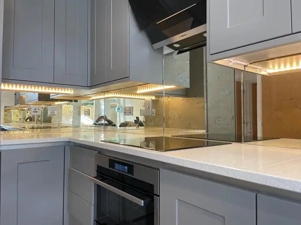 Splashbacks & mirrors